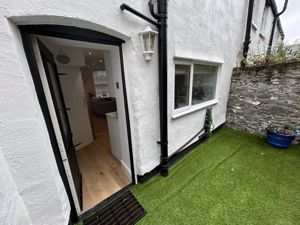 Photo 15- click for photo gallery